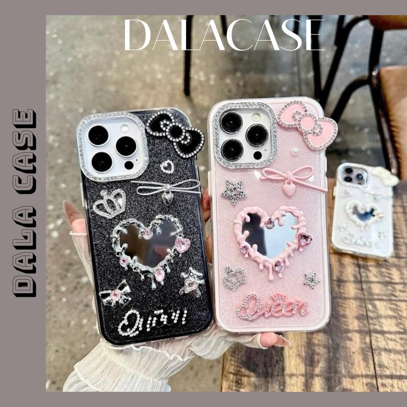 Ốp Lưng Nhũ 2 Lớp Hồng Kem Charm Nơ Tim + Queen Nơ