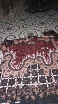 Product Review of Aywears - Set couple pasangan BURGUNDY kebaya brukat kurung malika dan rok songket dan kemeja battik pasanga.  Kondangan Wanita Pesta from a**2 1