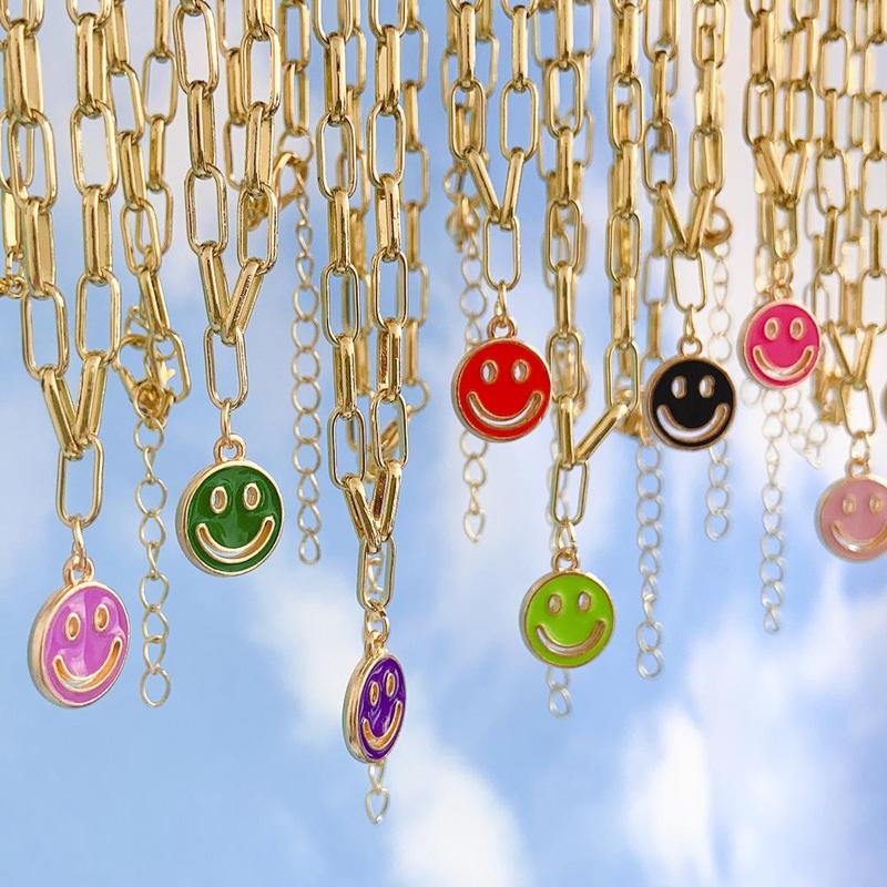 Product Introduction of Summer Colorful Hollow Smiley Face Pendant Necklace, Stainless Steel Hip-Hop Street Couple Niche Jewelry for Men and Women, Trendy Design and Versatile Accessories, Y2K Personalized Graduation Present and Birthday Present for Beach Party 2