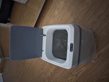 Product Review of Ezcaray Automatic Smart Dustbin - 12L Mini Bin with Induction Switch and Microcomputer Control Chip from H**i D**i 2