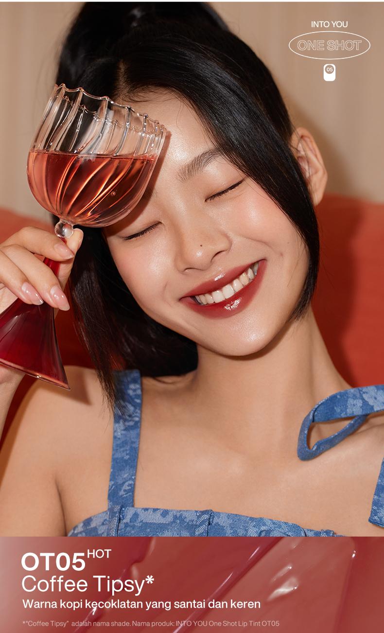 INTO YOU One Shot Lip Tint Glossy Water Finish Ringan Tahan Lama Tidak Transfer Bibir Lembap Natural