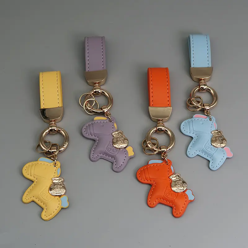 Women Fashion Pony Charm Accessories PU Leather Horse Keychain Bag Pendant Key Chains Car Keyring Trinket Cute Gift For Lover