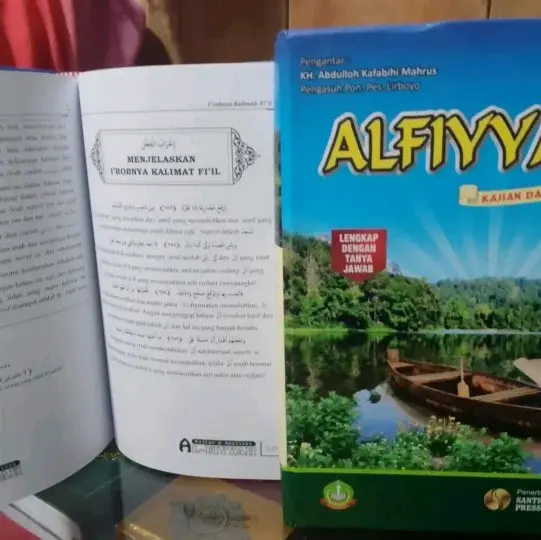 Alfiyyah terjemah alfiyah satu SET (dua Jilid) 1&2 2