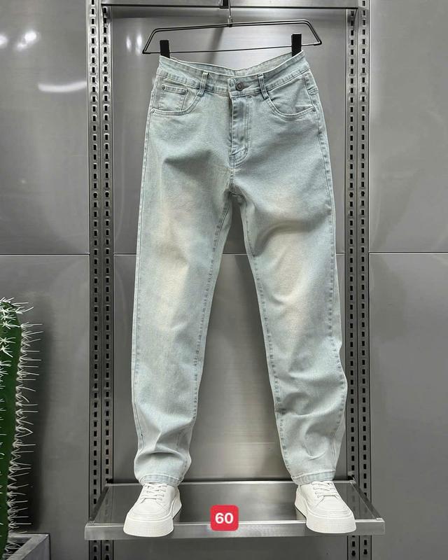 Quần jean dài nam màu xanh wash nhạt trơn chất bò co dãn nhẹ Q60 kiểu dáng skinny Menswear Pants