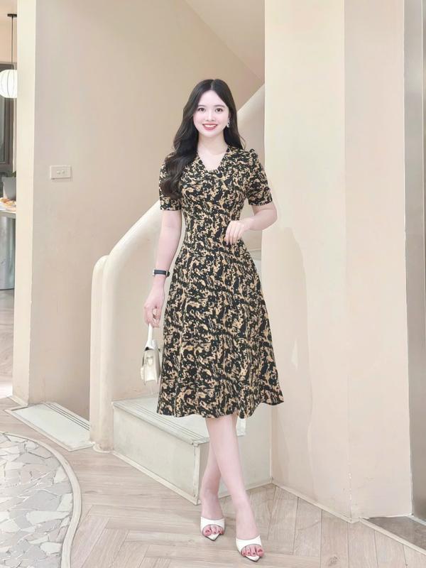 Đầm váy hoa nữ thiết kế Nhật Vy cổ V tay ngắn dáng xoè bigsize đi chơi du lịch biển chụp ảnh công sở dự tiệc màu xanh vàng - D3402