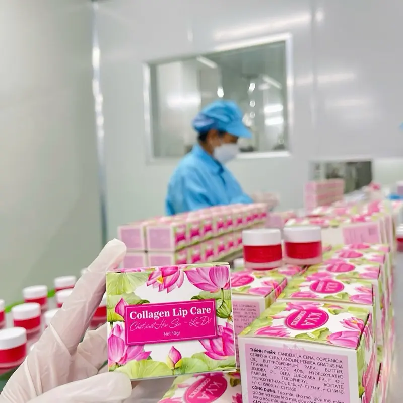 (Quà Tặng Kèm) SON DƯỠNG COLLAGEN LIP CARE [HOA SEN - LỰU ĐỎ] - K.Y.A Cosmetics - KL 10gr 6