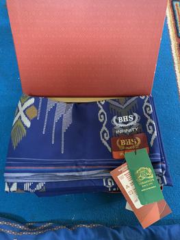 Product Review of BHS INFINITY GRADE GOLD 100% ORIGINAL PABRIK Sarung Muslim Motif Batik from I**O 2