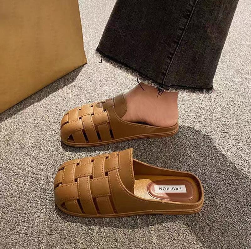 Product Introduction of Footwear (+1 size) 2024 Korean fashion Walking Shoes slip-ons thick bottom Mules sandals for women outfit 3