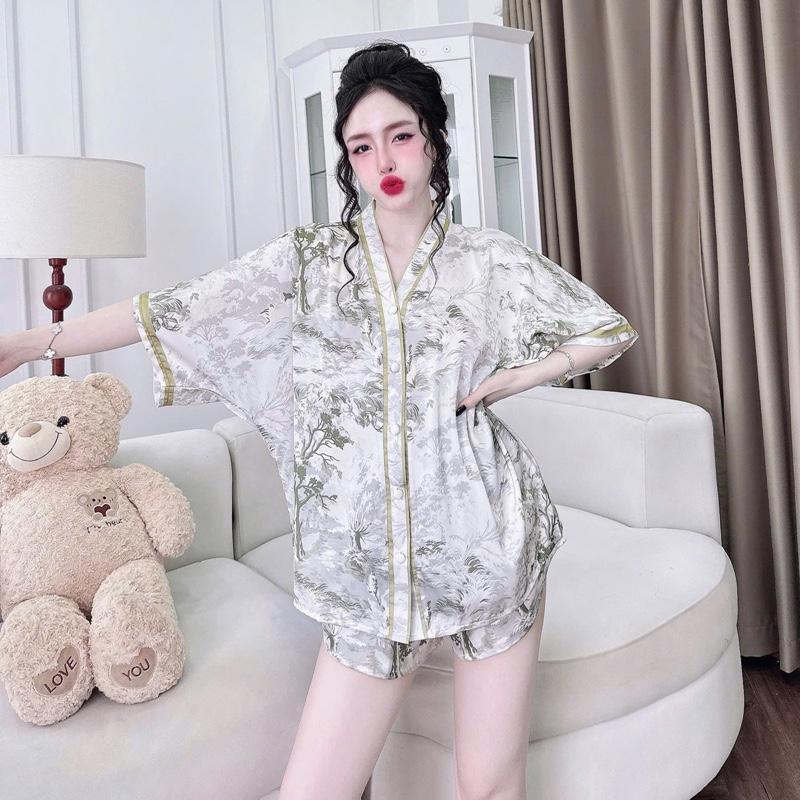 Đồ bộ bigsize quần đùi áo cánh dơi lụa latin in hoạ tiết rừng xanh lá diệu mát từ 60 đến 90kg