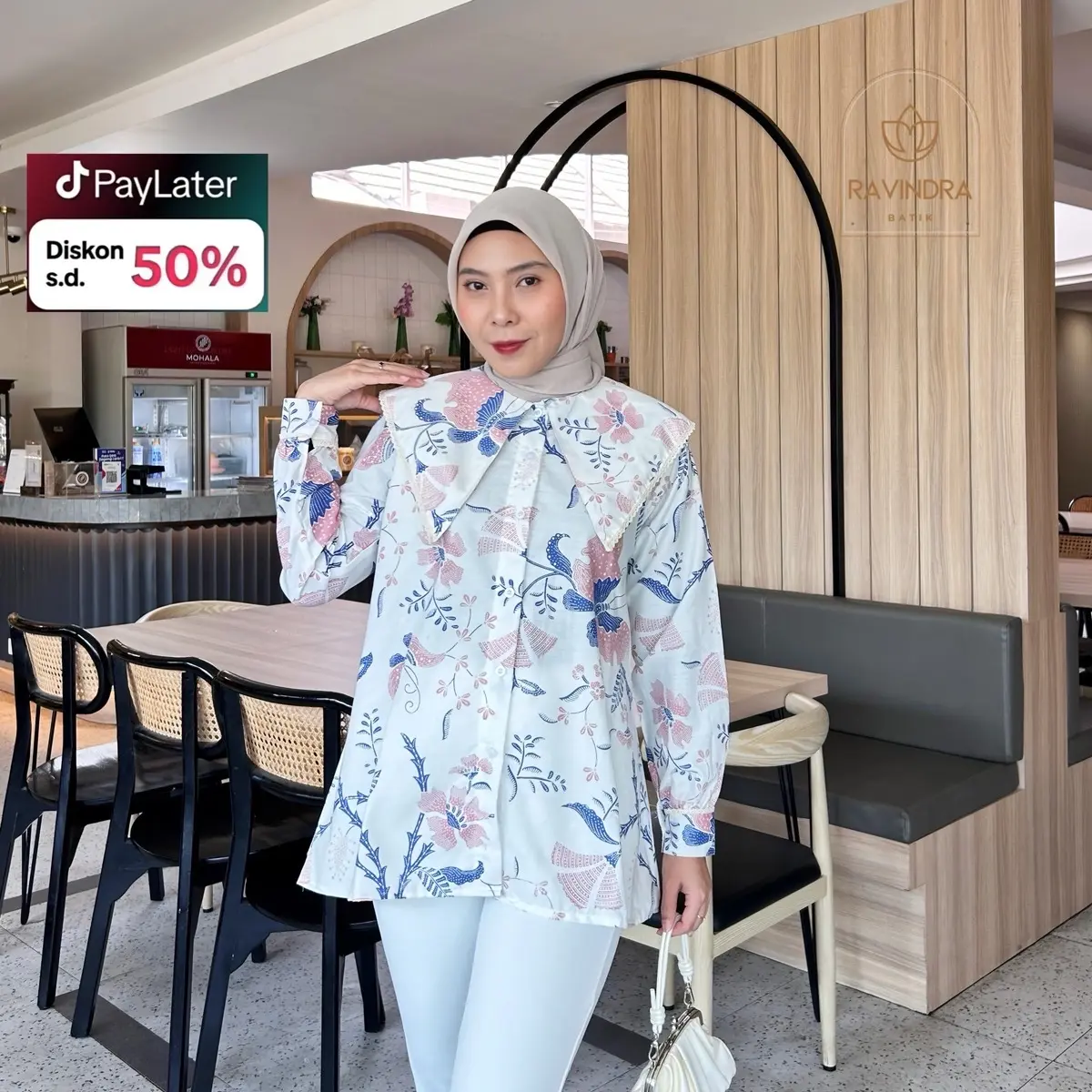BATIK RAVINDRA Blouse Batik Kupu Kupu Bunga Renda Lengan Panjang Wanita