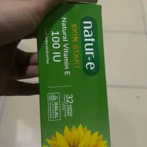 Natur-E Skin Start Natural Vitamin E 100 IU 32s - Soft Capsule Dengan Vitamin E 100 IU - Membantu Menjaga Kesehatan Kulit dari Dalam