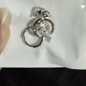 Anting Wanita Titanium,Anting Anti Karat Dan Tidak Luntur.
