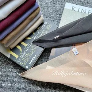 Hijab Segiempat Paris Jadul VARISHA | RED ROSE