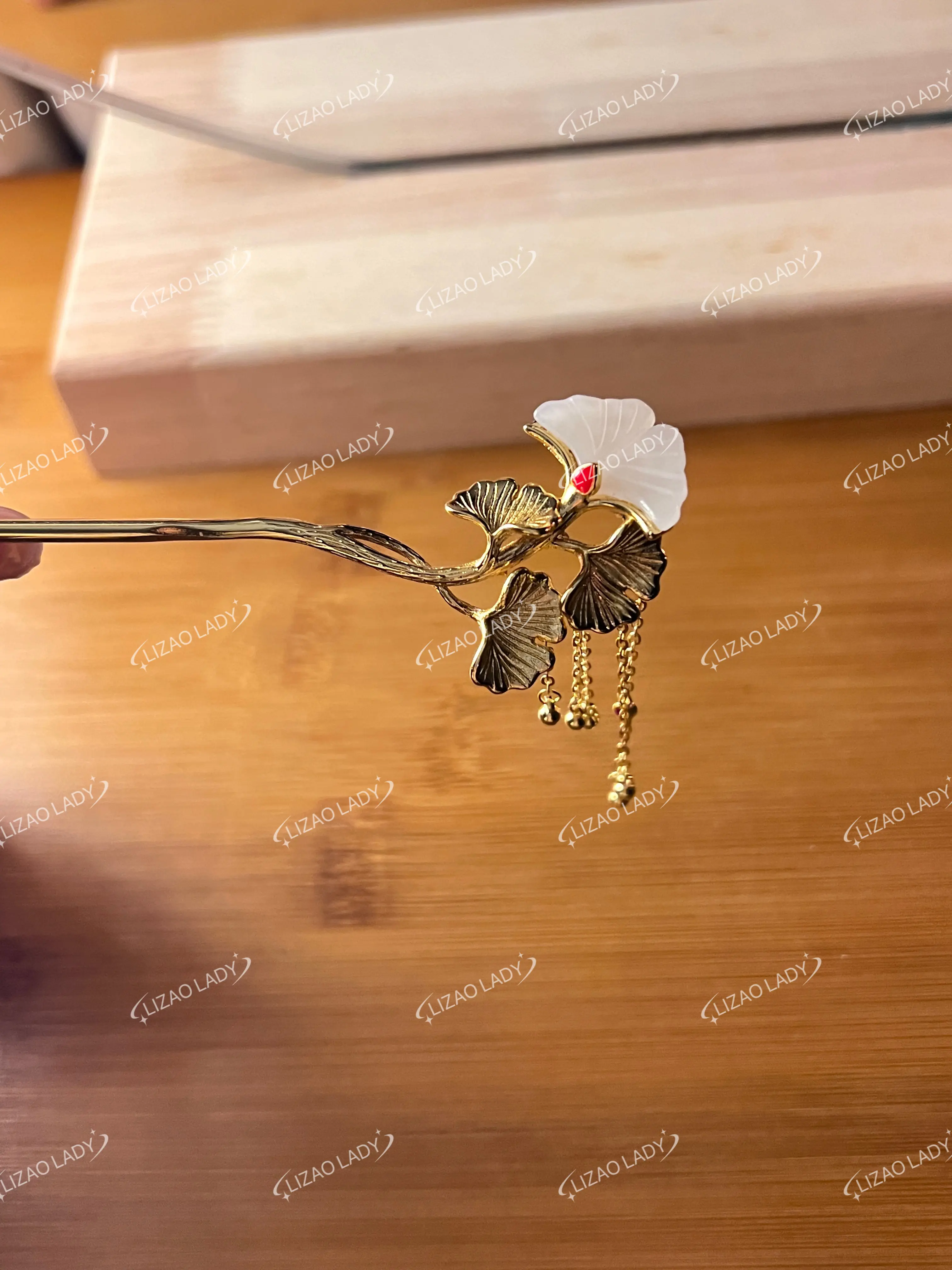 （2025.March.4th)LIZAOLADY, Chinese aesthetics, Chinese traditional accessories，Silver gilded Ginkgo leaf tassel hairpin(sliver)