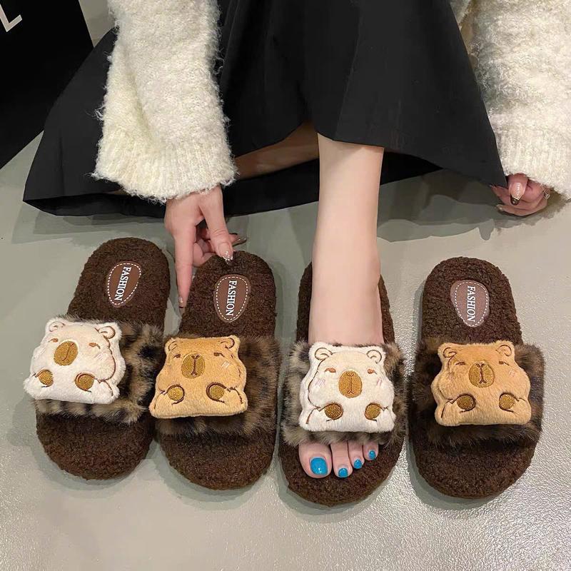 Dép Lông gắn hình capybara dễ thương thiết kế mới 2025