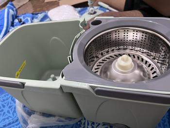 Product Review of 【VD BONBOX】 Alat Pel Lantai 2 in 1 Ember Terpisah Dapat 2 Kain Pel Lantai Ember Terpisah Mop Kain Fiber dengan Spin Mop Ember Dapat Dilepas Alat Pembersih Lantai BCT706 from O**a M** 0