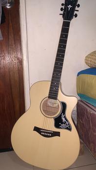 Product Review of Gitar Akustik Taylor Tanam Besi from F**a Z**a T**l 0