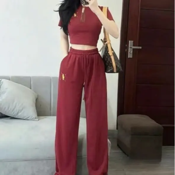 Sét Bộ Croptop Nữ Giới Size 38-65kg Chất Vải Thun Gân Thoáng Mát Phù Hợp Cho Mùa Hè Tôn Vóc Dáng Thoải Mái | BigBuy360 - bigbuy360.vn