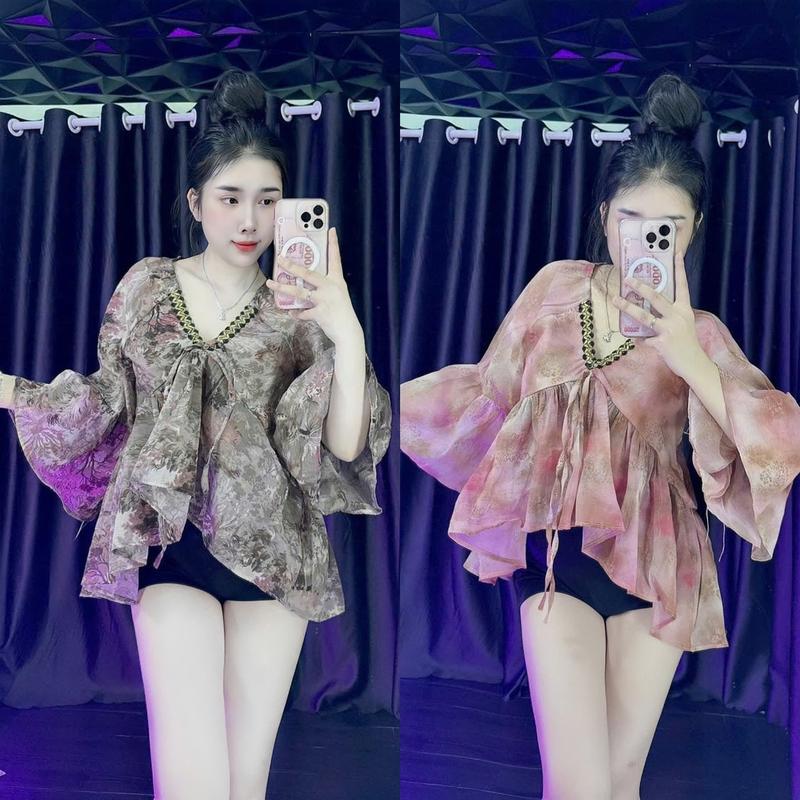 Set đồ nữ áo voan phối bèo tay dài loe họa tiết in hoa kèm quần đùi xinh xắn dành cho các nàng diện đi chơi, đi tiệc