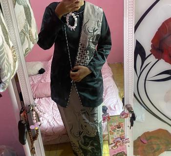 Product Review of Set batik Couple seruni Hijau botol, Couple kondangan, batik Couple, kemeja rok dan tunik wanita from B**i N**l 0
