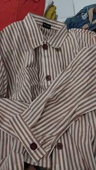 Product Review of Kemeja Crop Top Stripe Oversize Baju Wanita Motif Garis-Garis Fit Formal from N**M 0