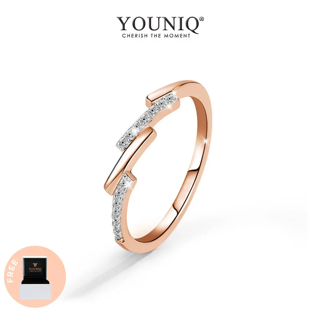 YOUNIQ BLISS Titanium Band Ring with Cubic Zirconia