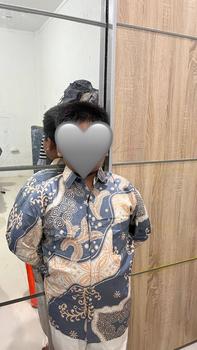 Product Review of SH38.Kemeja Batik Pria lengan Panjang Couple Ayah dan Anak Bahan Katun premium Lapis Furing Warna Abu Abu Cream from b**i 0