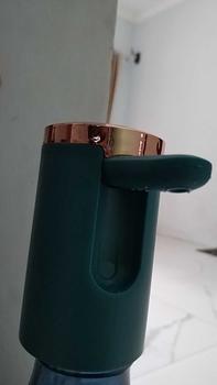 Product Review of (COD)Bravhom Pompa Galon Electric Dapat Dilipat USB Dispenser Portable Galon Air Elektrik from M**2 3
