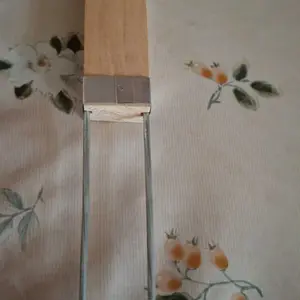 Garpu Pencelup Risoles Pengait Risol dengan Handle Kayu dan Ujung Logam untuk Penggunaan yang Nyaman dan efisien Kitchenware