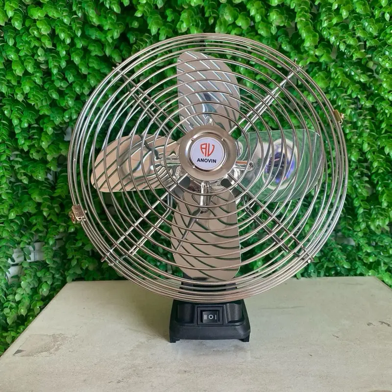 Quạt tích điện inox rộng 22cm với 2 tốc độ gió , chân pin phổ thông , có cổng USB , quạt Fan 1