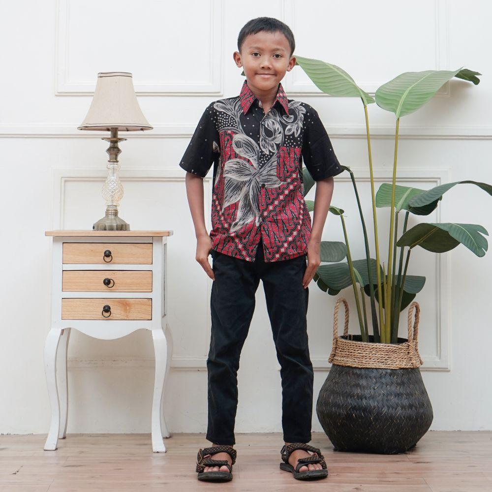 Baju Batik Couple Pasangan Keluarga  Motif Anggrek Hitam Matt Katun Premium