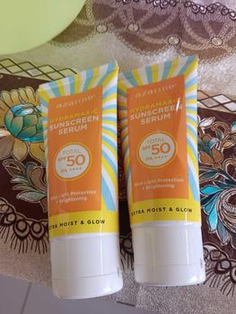 Product Review of [Twin Pack] Azarine Hydramax-C Sunscreen Serum SPF50 PA++++ 40ml Acid Hyaluronic Facial  Berminyak  Wajah  Sunblock from i**1 0