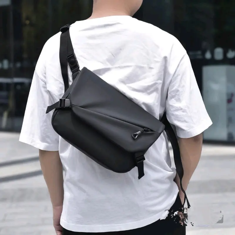 tas selempang pria hanbag slingbag clutchbag waterproof multifungsi tas kantor Cowok Hitam 0