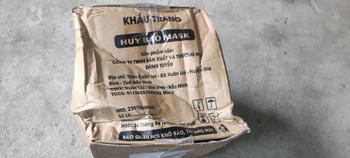 Product Review of Thùng 300 chiếc[tặng thêm 20 chiếc 5D]khẩu trang kf94 Huy Bảo.chống bụi mịn,giọt bắn,tia uv,khẩu trang chính hãng Phụ Kiện Accessories Che Mặt Voi from Đ**g M**h T**3 0