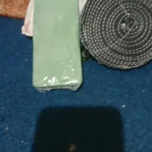 4JBH250 paket metabrite batu hijau poles 250 gram dan kain poles jean