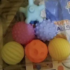 MAYY Mainan BOLA KARET untuk Bayi /aman dan tidak beracun/ Sensory Mainan Anak/6pcs Bayi Sensory Mainan Pelatihan Touch Handball Anak-anak Yang Baru Lahir Multifungsi Soft Ball Set