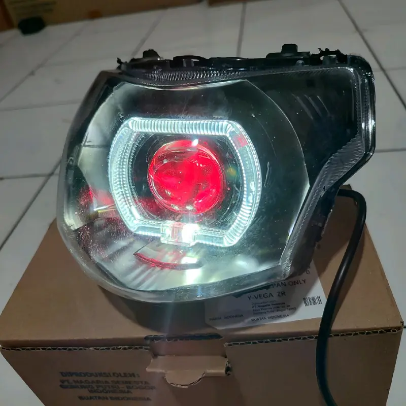 Biled Lampu Depan Vega ZR Full Set Reflektor Tinggal Pasang Super Terang 8