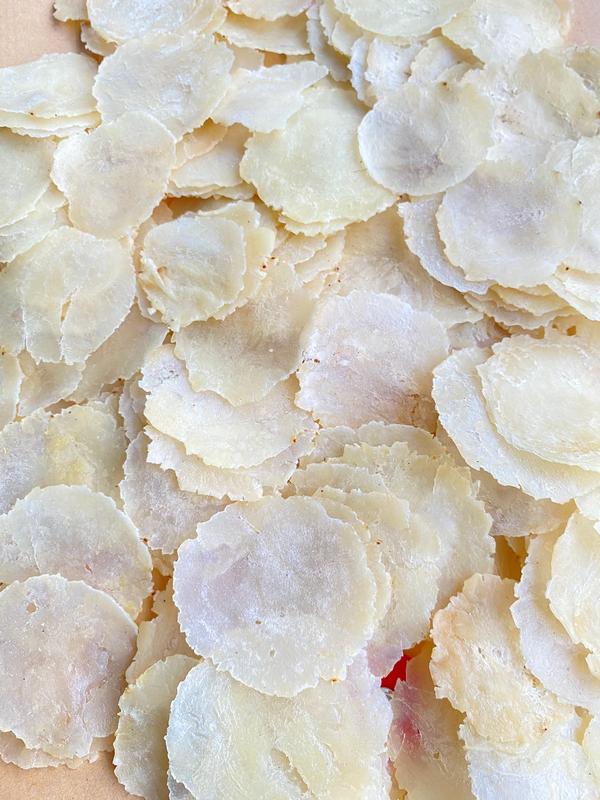 1KG EMPING MELINJO Biji 2 Kering Pasar ( Langsung Goreng, Buat Disimpen Dijemur Sendiri Tahan Maksimal 6 Bulan ) Food 1