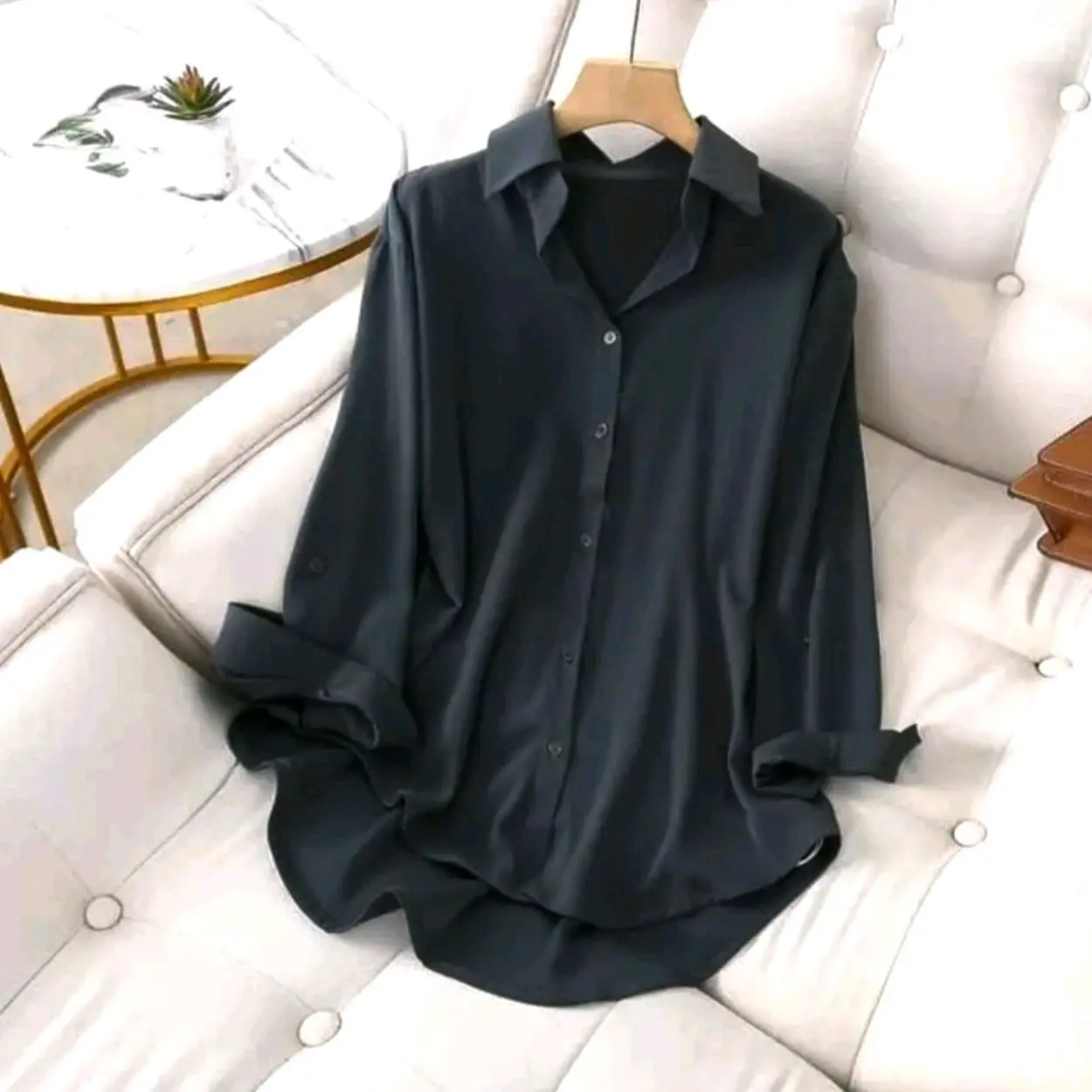 Kemeja Basic Polos Wanita Korean Style Shakila Twill Nyaman Size M-4L