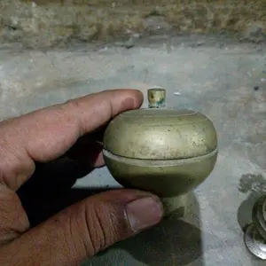 cepuk kuningan kuno tempat antik