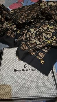 Product Review of Lc ttk 3 mirror / Autograph series semi ori button scarves with metal logo B bahan Voal sublin Nyaman dan Lembut , kemasan kotak exlusive, kerudung segiempat semua kegiatan hijab persegi from ** ** ** 0
