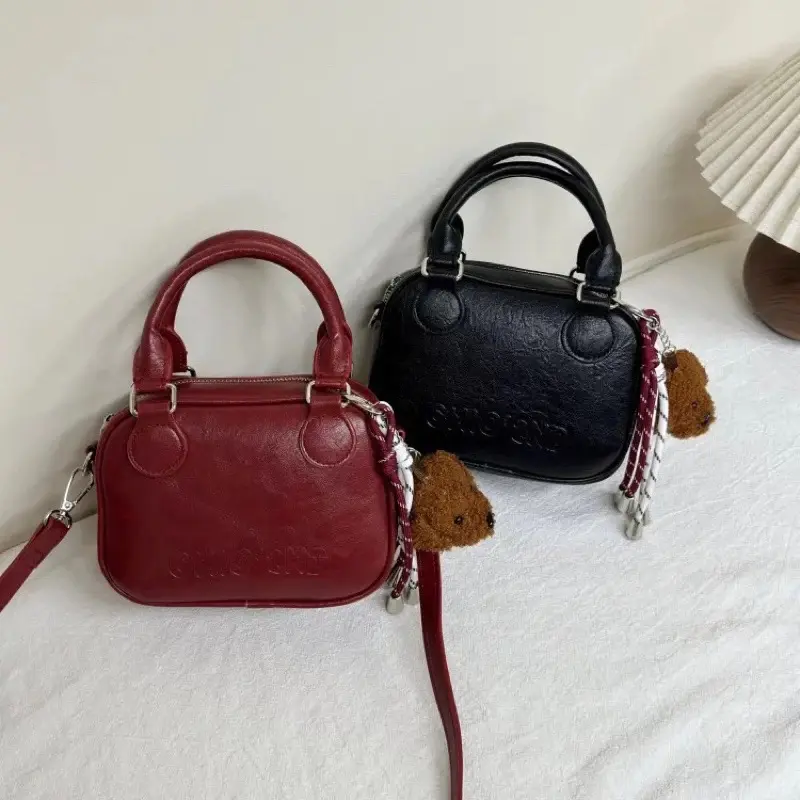 Tas Slempang Chio Merina Top Handle