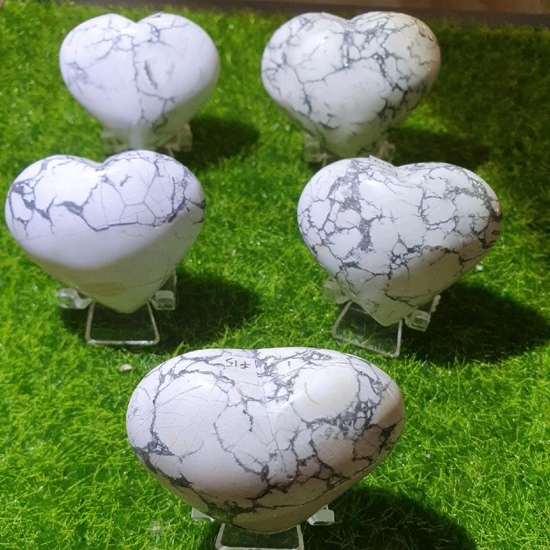 decorations display Crystal howlite heart shape - TikTok Shop Singapore