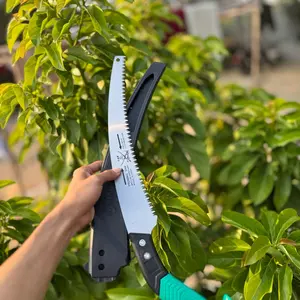 Gergaji Ranting Portabel Bahan Baja Berkualitas Tinggi