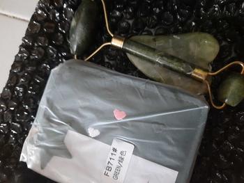 Product Review of Face Massager Alat Pijat Wajah Alat Pengangkat Wajah Anti Keriput Face Roller Batu Giok Facial Massager Jade Stone Massager Face Lift Roller from D**4 1