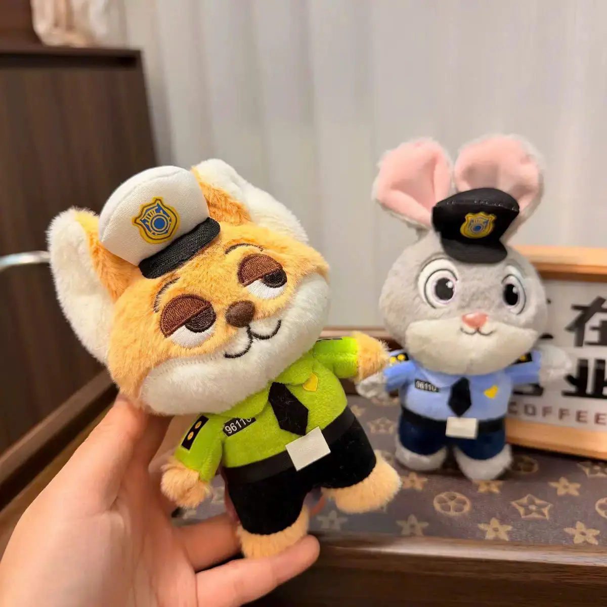 Cáo cảnh sát