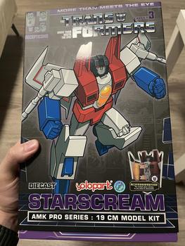Product Review of 【Yolopark】Transformers: Generation 1 - 20cm Starscream Model Kit - AMK PRO Series from a**1 0