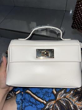 Product Review of En-ji Kyosu Tas Selempang Slingbag Wanita from ** 0