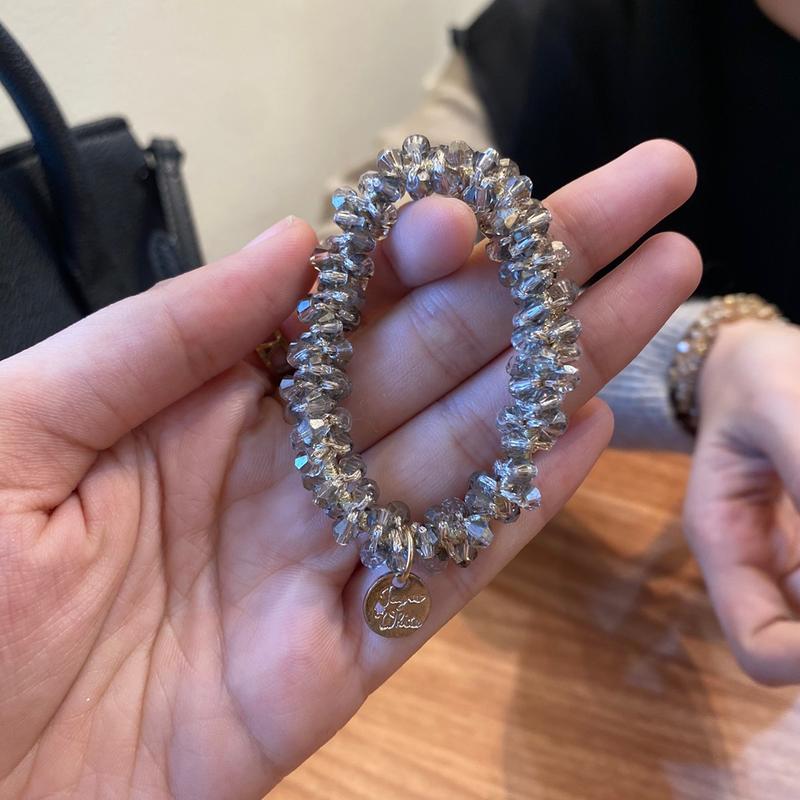 Gelang aksen kristal tampa inisial Huruf 3