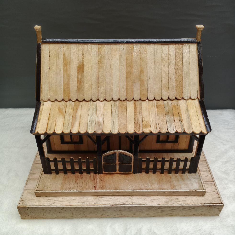 Miniatur Museum Hos Tjokroaminoto Dari Stik eskrim